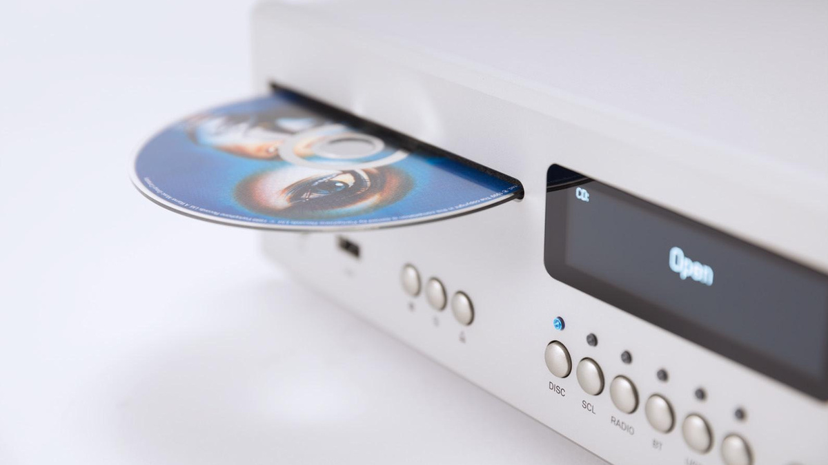 Сетевой проигрыватель T+A MP 200