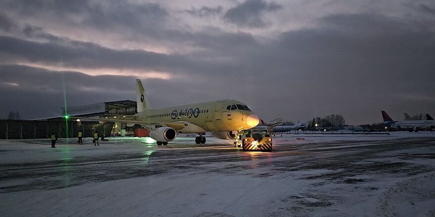 Что сейчас делают Ил-114-300, Суперджет и МС-21-310 в Архангельске?