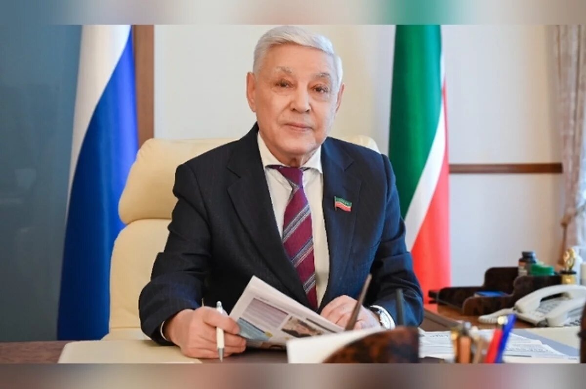    «Решение было обдуманным и взвешенным», — сказал 78-летний политик, который прошел путь от токаря до одного из самых влиятельных людей в регионе.