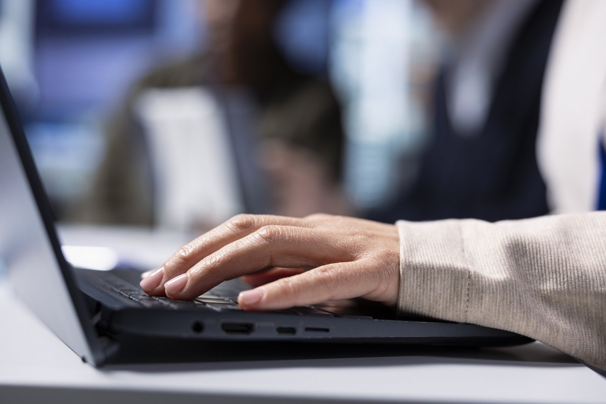    Не все компании полностью перешли на российское ПО