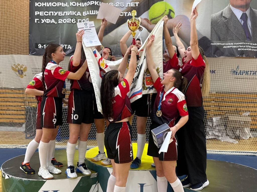    Лаптисты училища Олимпийского резерва Оренбурга взяли золото на всероссийских соревнованиях Антон Пичурин