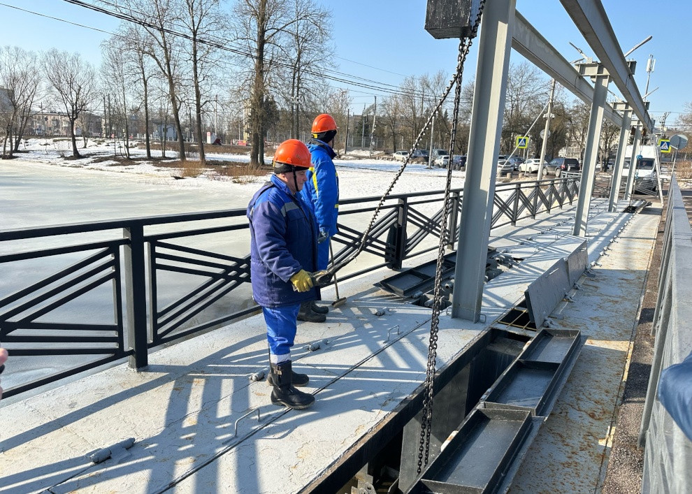    Фото: https://www.gov.spb.ru/press/governor/312873/