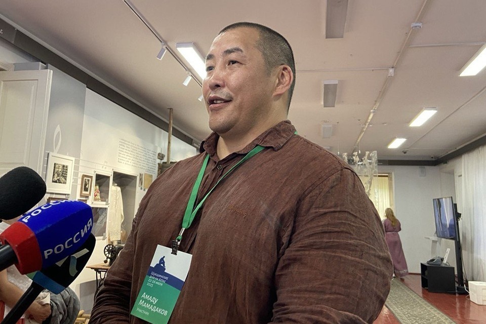    В послужном списке Амаду Мамадакова около 80 картин и сериалов Анна СЕМИНА