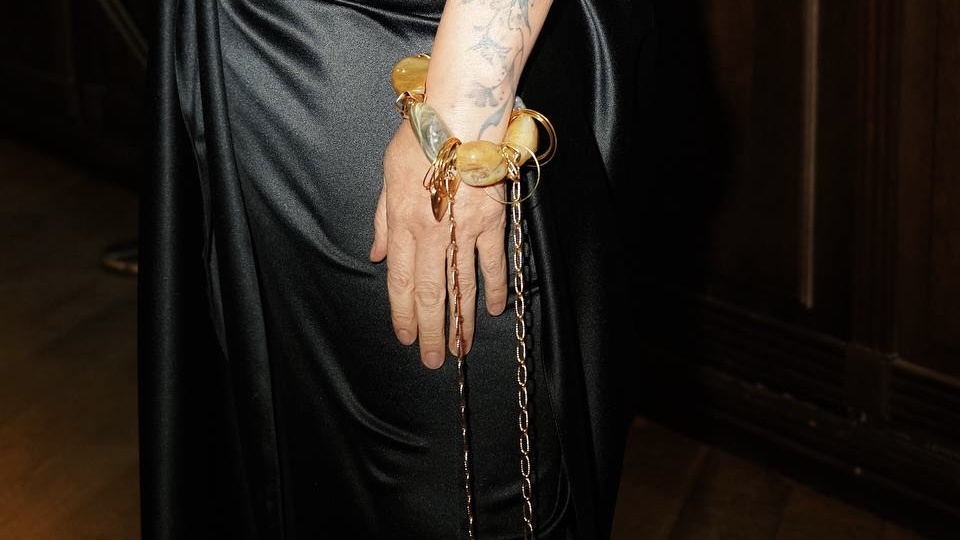 стиль2026/энергетические камни/янтарь/агат