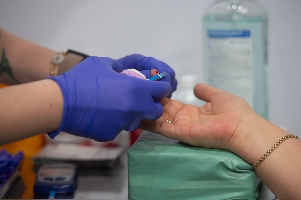    Очереди на сдачу крови возникли из-за некорректных назначений. Алексей БУЛАТОВ