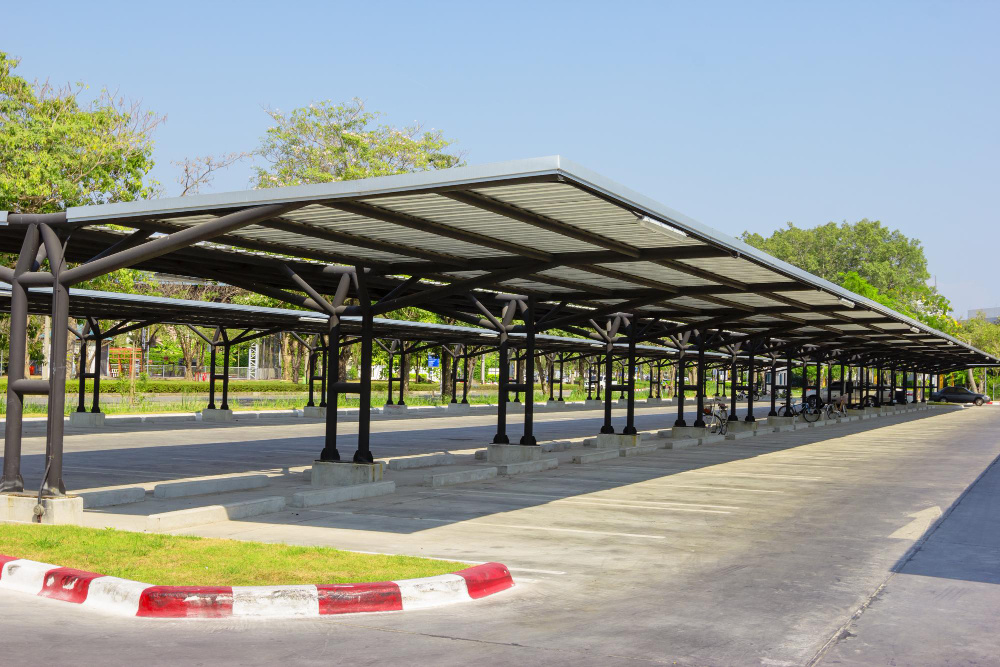 Навес из поликарбоната