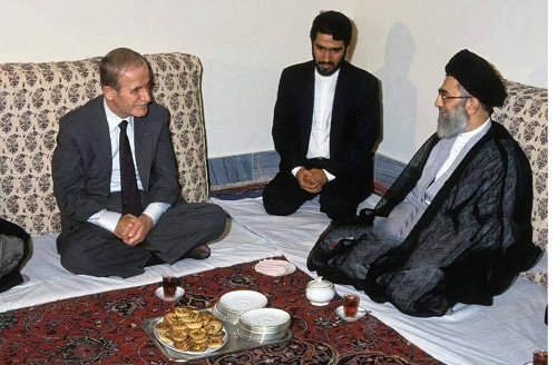 Хафез Асад и Али Хаменеи, Тегеран, 1990 г.