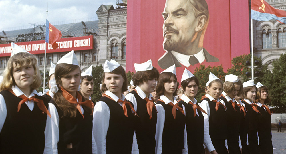Как можно было вылететь из пионеров в Советском Союзе