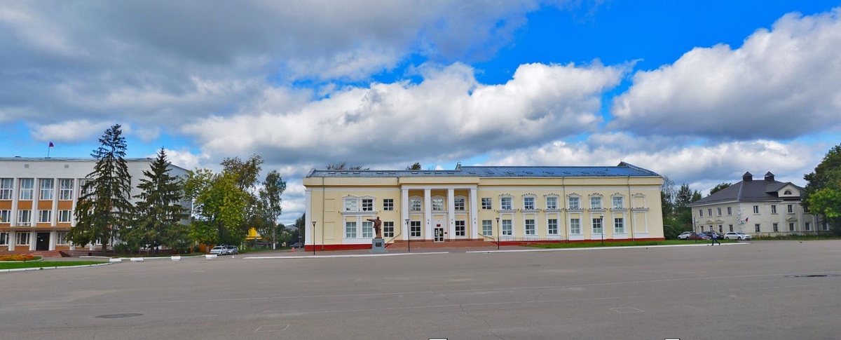 Видите Ильича? 🫣