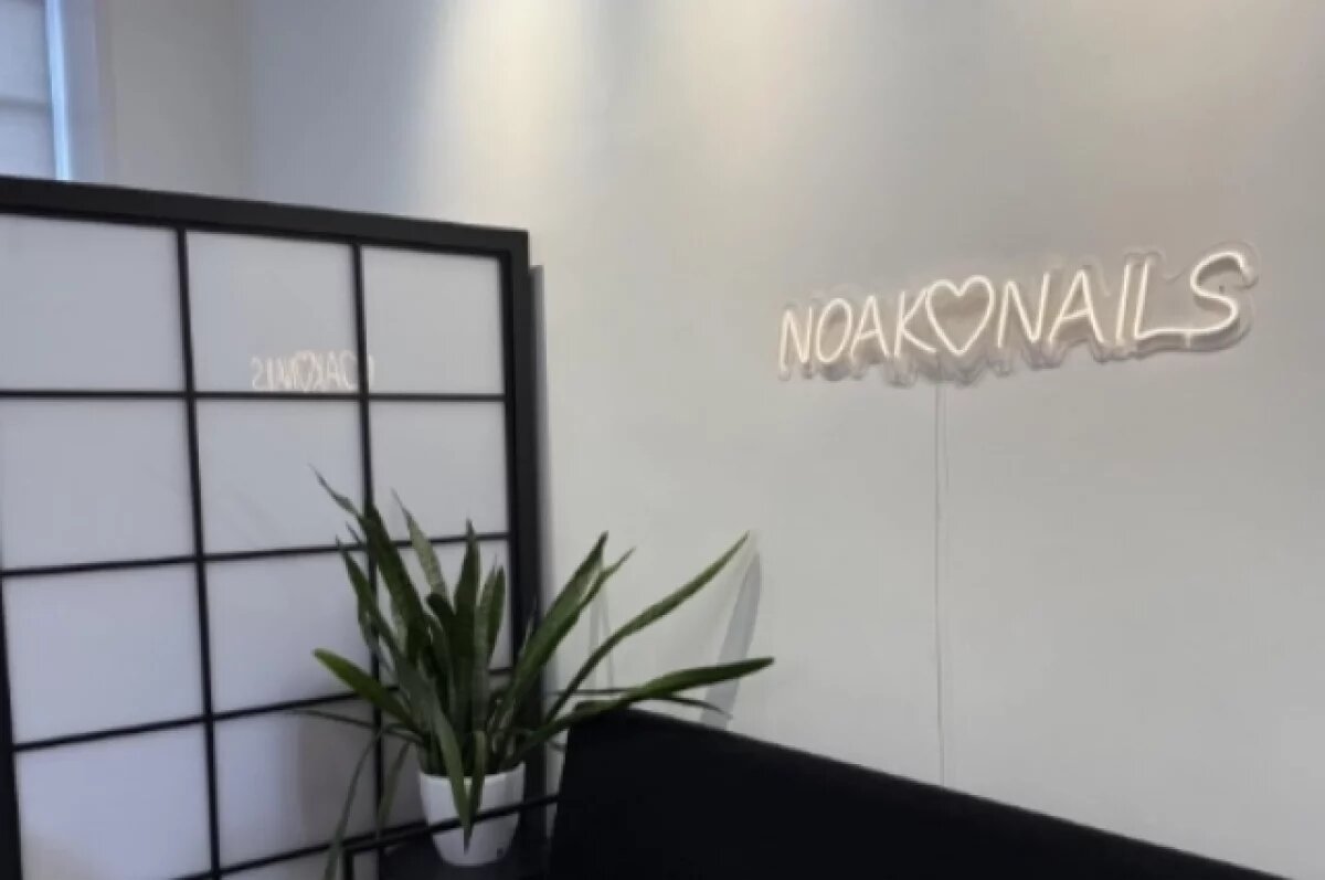    Новосибирцам рассказали, какие английские слова останутся на вывесках