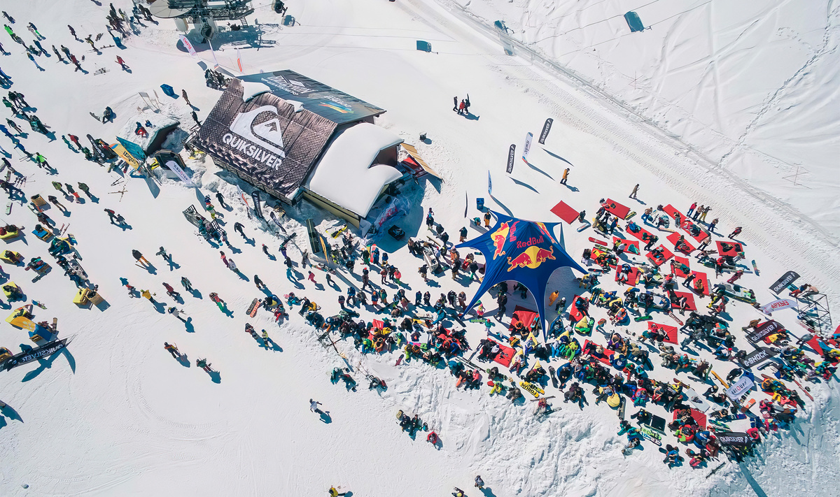 Официальное закрытие зимнего сезона в сочинских горах.Фото: NEW STAR FESTIVALS