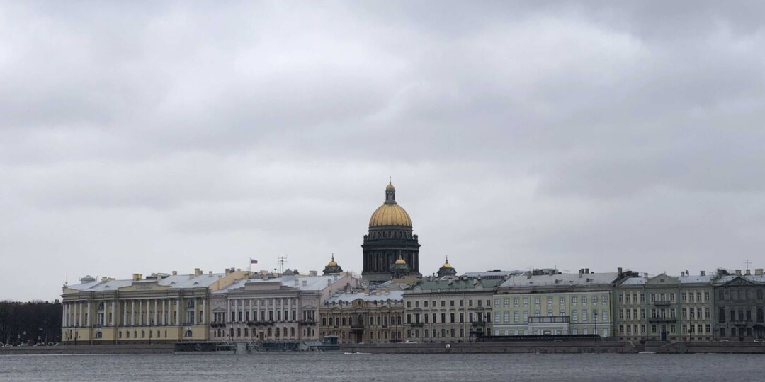 Насколько сложно жить в Петербурге переехавшим? Разбираю на своем опыте.