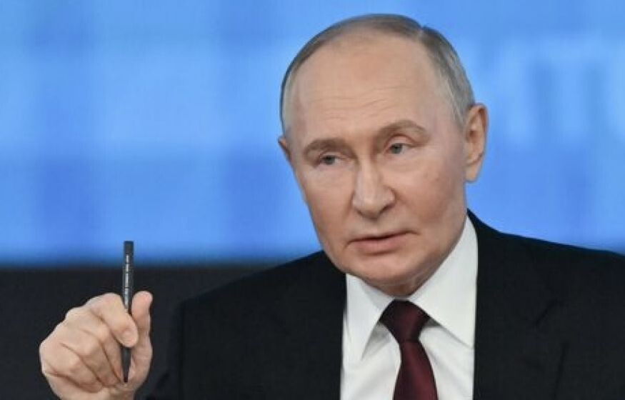    Путин сравнил политику ЕС с ситуацией, когда хвост виляет собакой