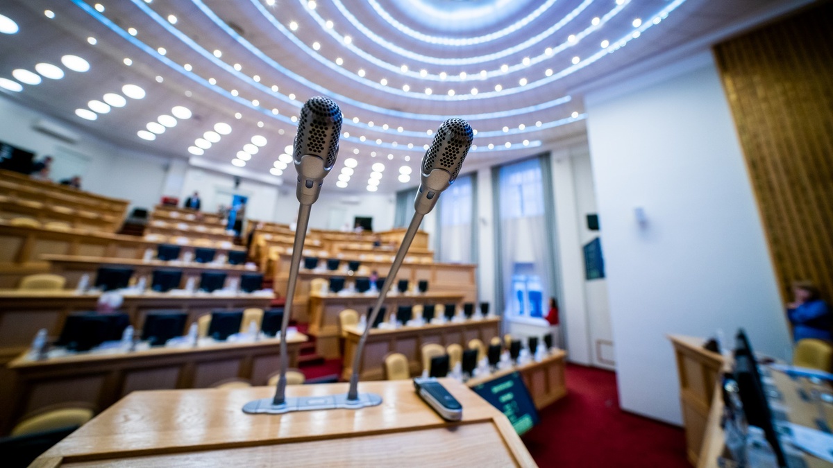    Югорчан приглашают на обучение в новом сезоне кадрового проекта «Единой России» «ПолитСтарт»