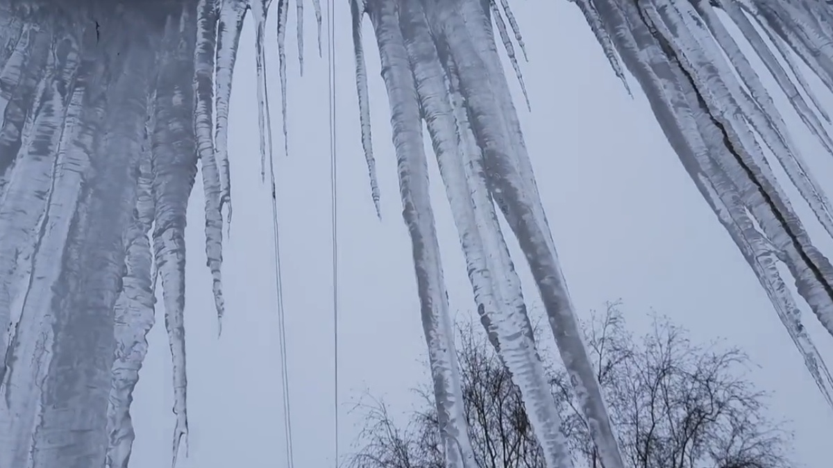 Скриншот с видео