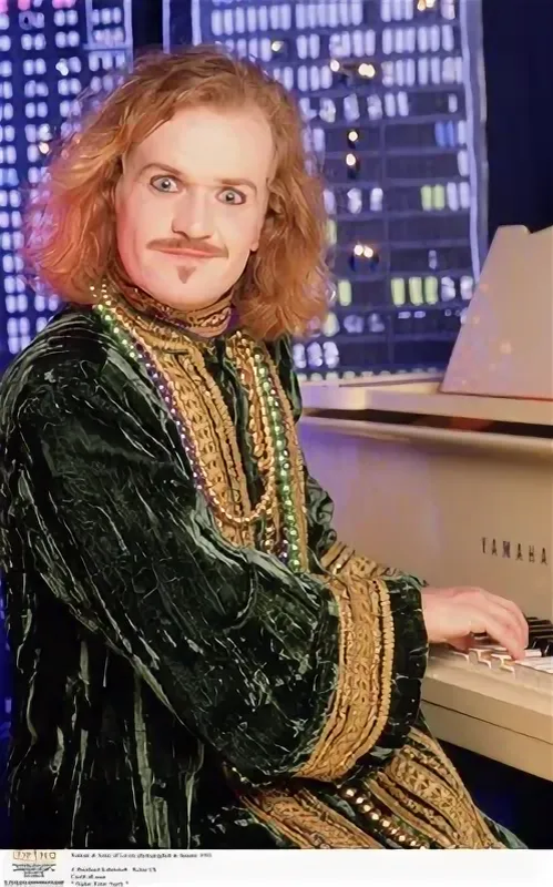 Александр Бард (род. 17 марта 1961 года, Мотала, Швеция) — шведский музыкант, певец, композитор, поэт, музыкальный продюсер, социолог, владелец одной из крупнейших в Швеции интернет-компаний, киберфилософ, зороастриец. Участник проектов "Army of Lovers", "Vacuum", "BWO", "Alcazar", "Gravitonas"