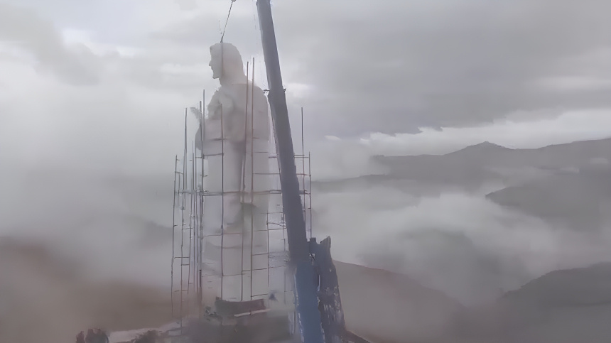    Фото: x.com; 5-tv.ru