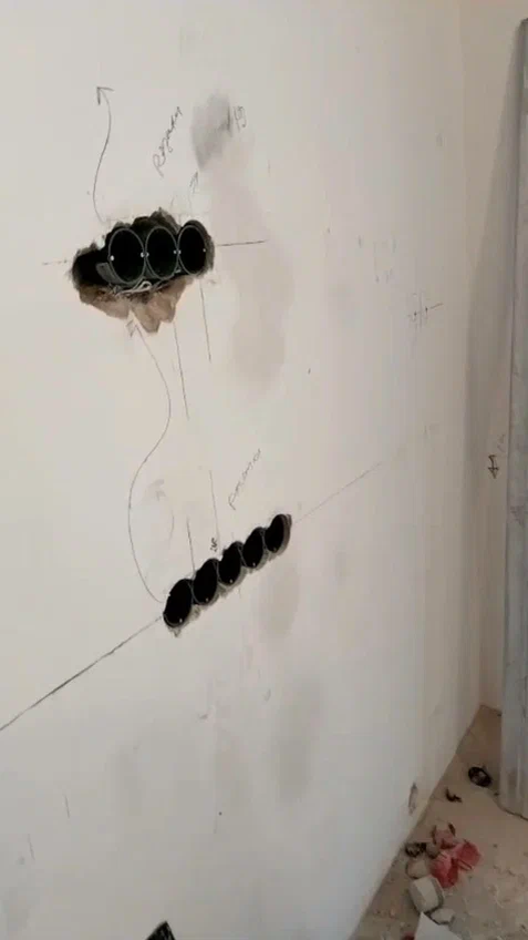 Монтаж подрозетников в процессе ремонта. Проект Domeo