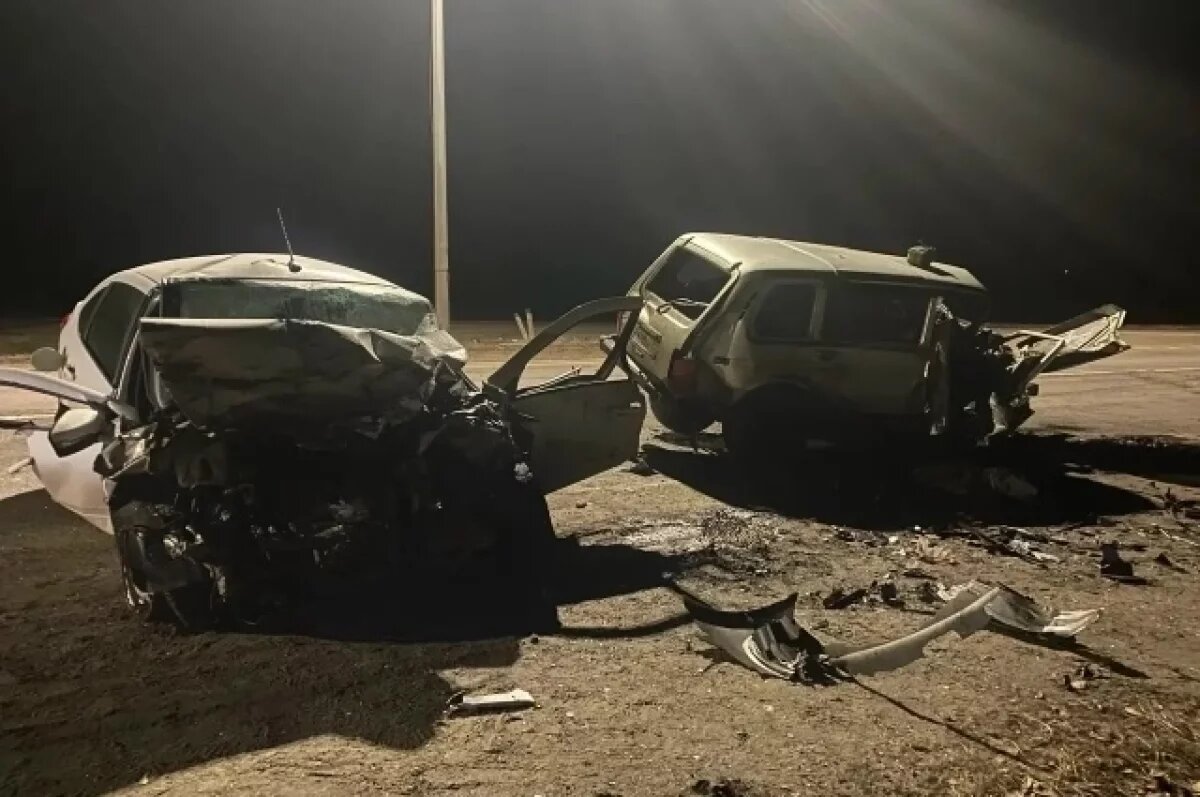    На Брянщине в ДТП на М-3 насмерть разбились водители «Нивы» и «Лады Гранты»