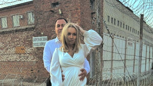Героиня шоу «Ждули» Ангелина Слободскова 9 лет ждала мужа из тюрьмы. Он старше на 14 лет и трижды судим