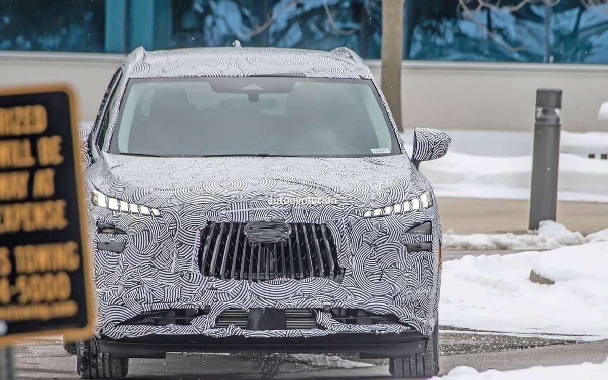 Новое кросс-купе Infiniti: фото и дата премьерыКомпания Infiniti представит новый купе-кроссовер QX65 26 марта
📷
📷
📷
📷
