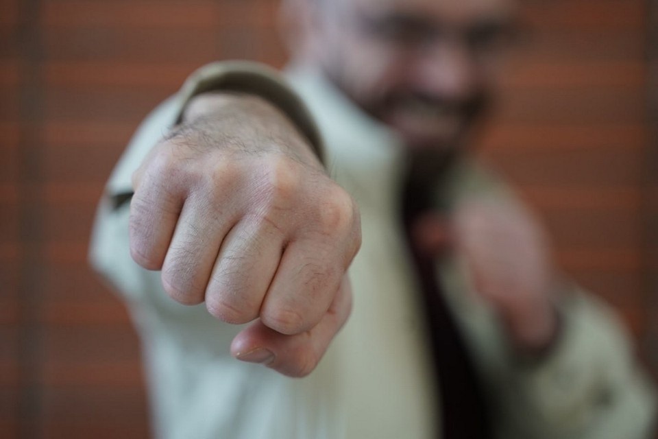    В ульяновском поселке Студенец бывший зять сломал тестю ребро железным прутом Светлана МАКОВЕЕВА