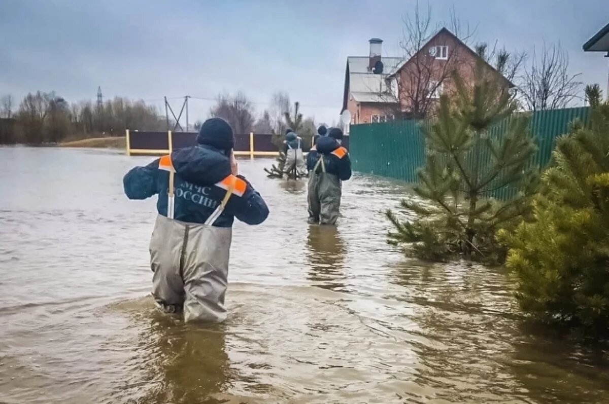    Готовим лодки?