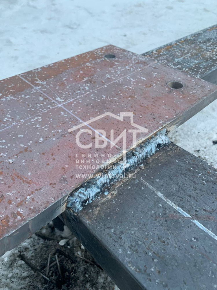 Опорные ноги для складской конструкции