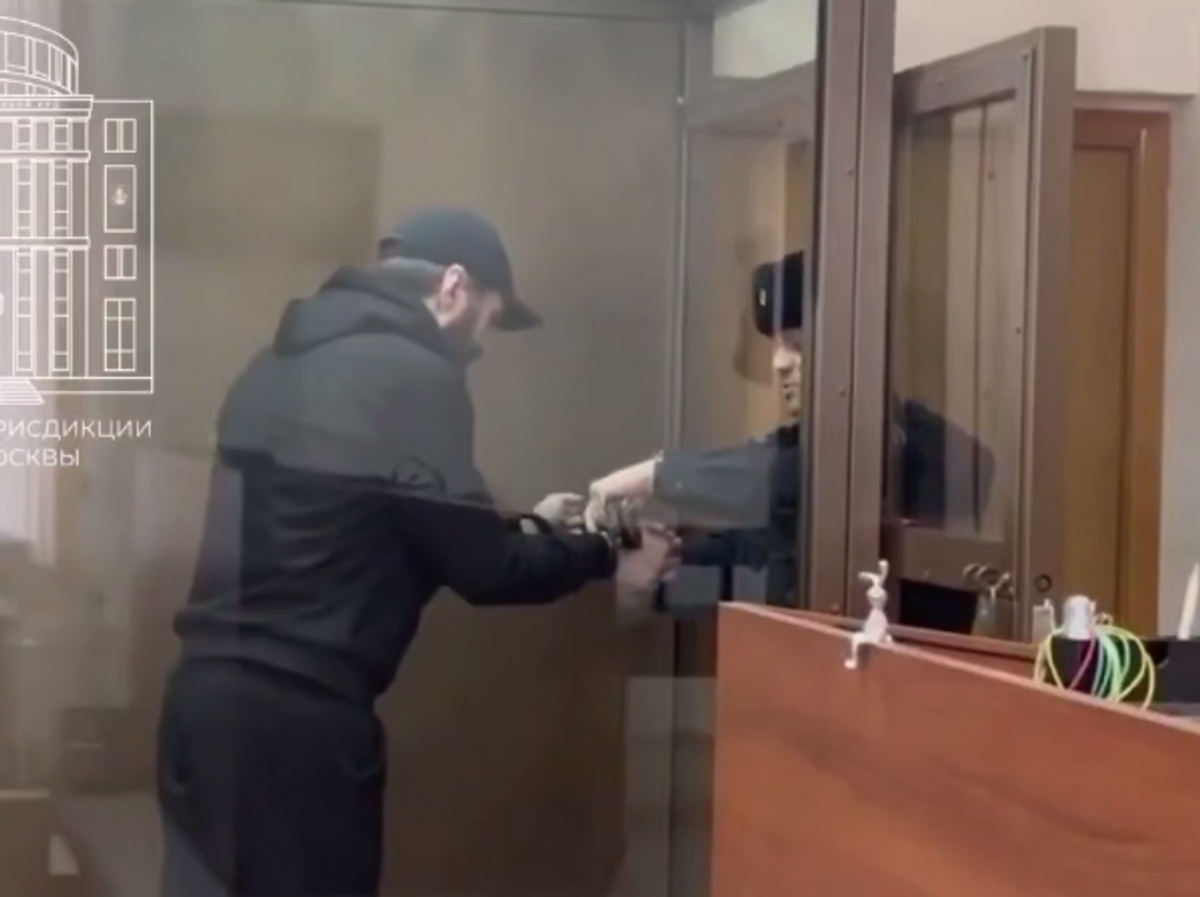    Боец ММА Исмаилов получил 1,5 года исправительных работ за отработку ударов на памятнике ветеранам МЧС | © Фото : Пресс-служба судов общей юрисдикции Москвы