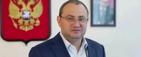 Фото их открытых источников