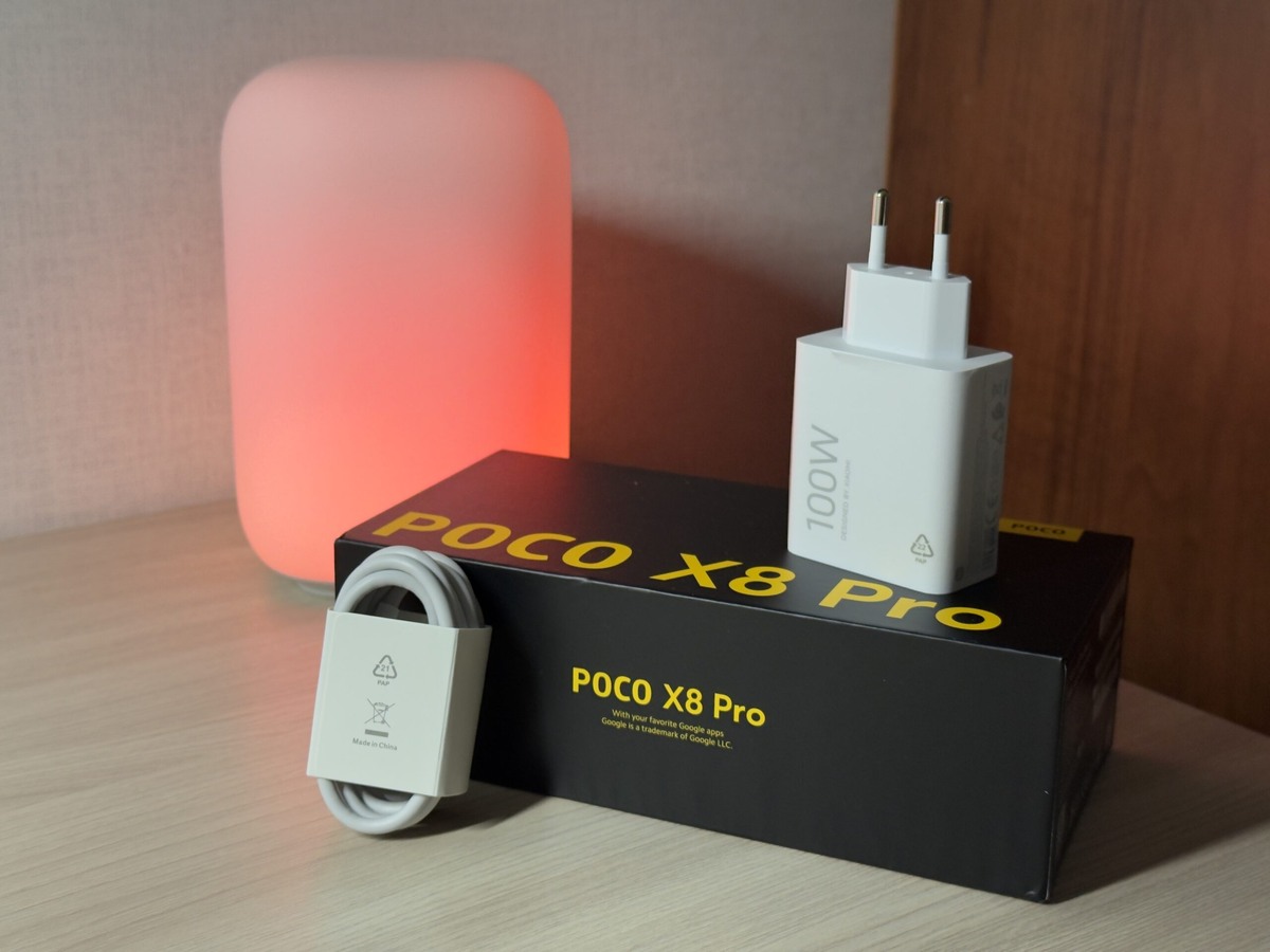    Зарядка в комплекте с телефоном — сегодня редкость