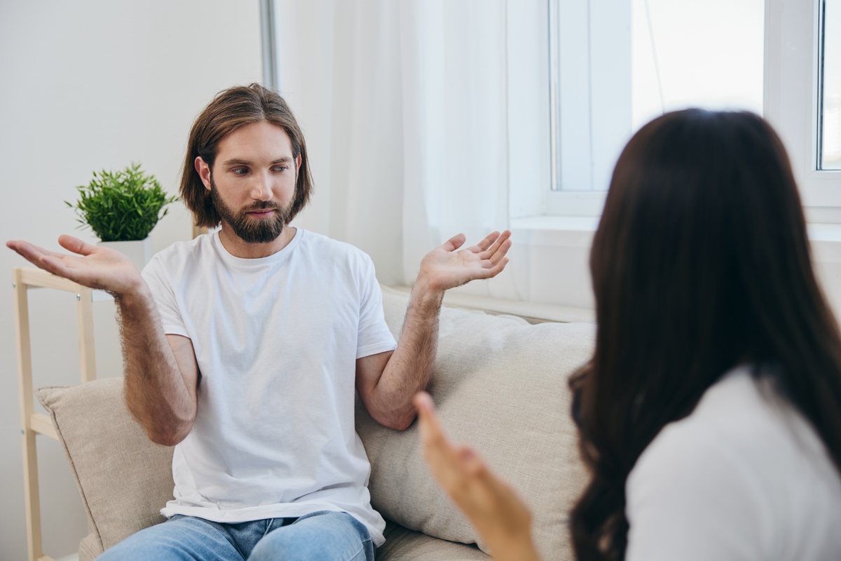    «Опять все плохо»: как остановить вечное нытье родственников – советы психолога