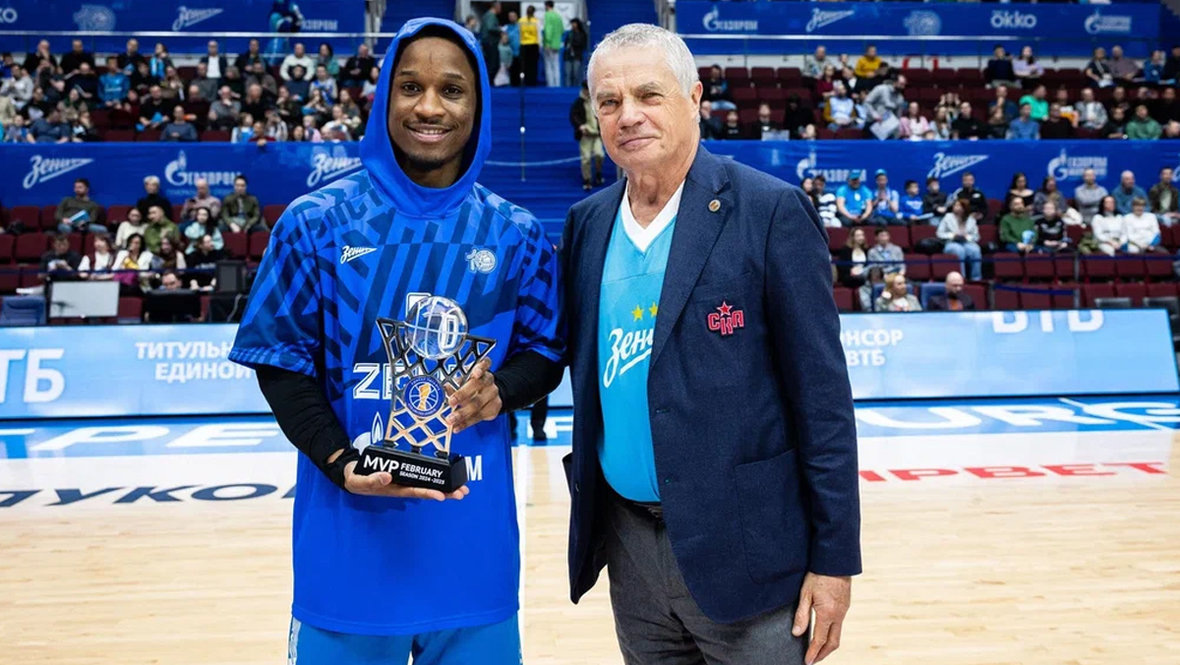    Трент Фрейзер и Александр Медведев.БК «Зенит»