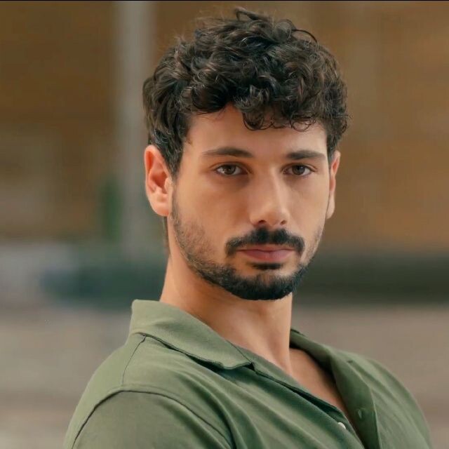 Дениз Джан Акташ