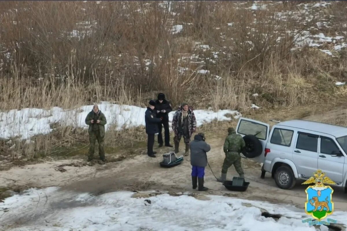    Рейды на водоемах в Псковской область проводят полиция и МЧС