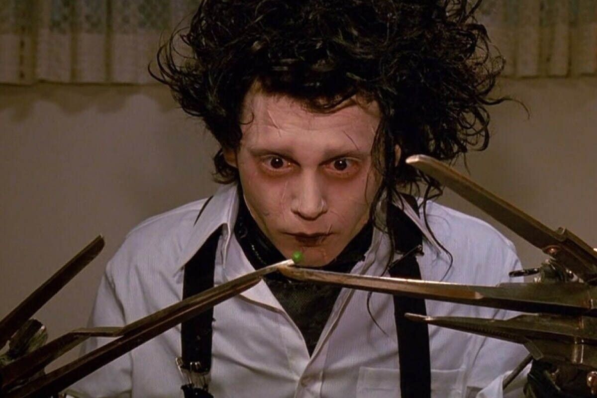 Кадр из фильма «Эдвард Руки-ножницы». Источник: 20th Century Fox📷
