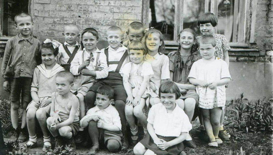 Большая Полянка: Мозаика 1950-х