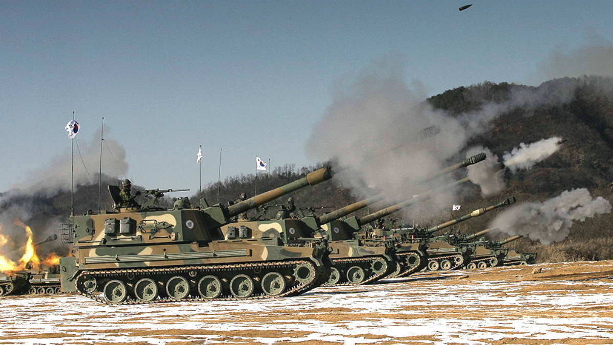 «Пустынный гром» по-корейски: Египет запустил производство южнокорейских 216 гаубиц K9A1 Thunder и рвёт с американской зависимостью.  Фото:  Сухопутные войска Южной Кореи