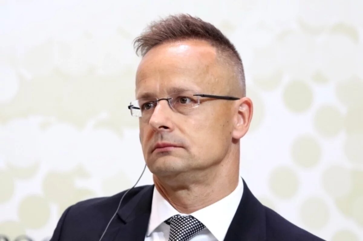    Сийярто призвал прекратить политический театр вокруг «Дружбы»