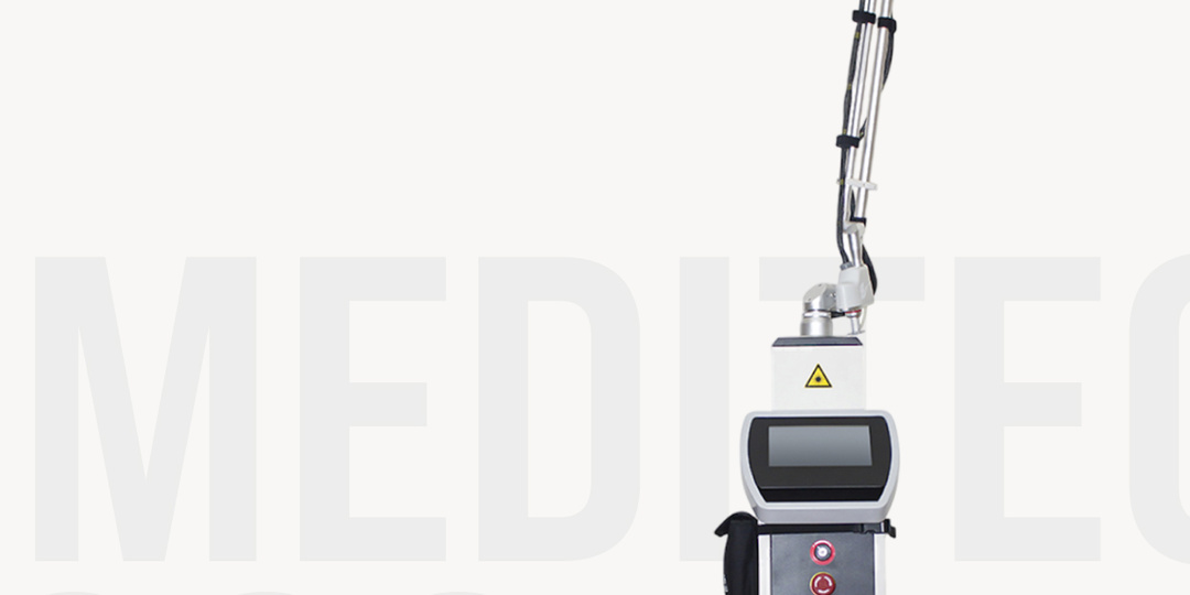 Постакне, рубцы, морщины: какие задачи решает фракционный CO2