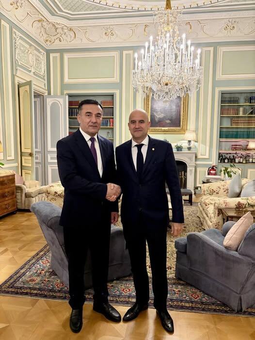 ФОТО: Посольство Таджикистана в Австрии, Венгрии, Норвегии, Румынии и Словакии