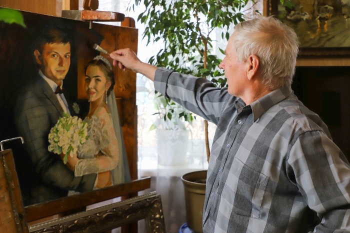        Вдохновение родным краем: новое выставочное пространство в Клинцах с работами Алексея Сивограка