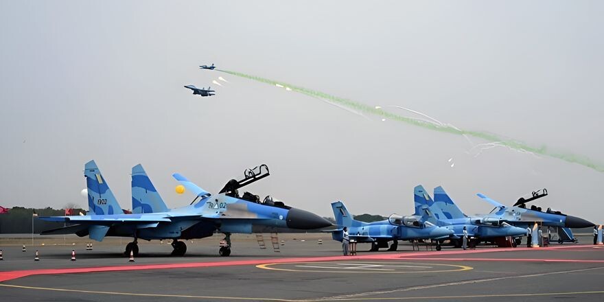 «Фланкер» над Иравади: Мьянма получила все шесть Су-30СМЭ и закрывает небо российскими крыльями. Фото: Министерство обороны Мьянмы