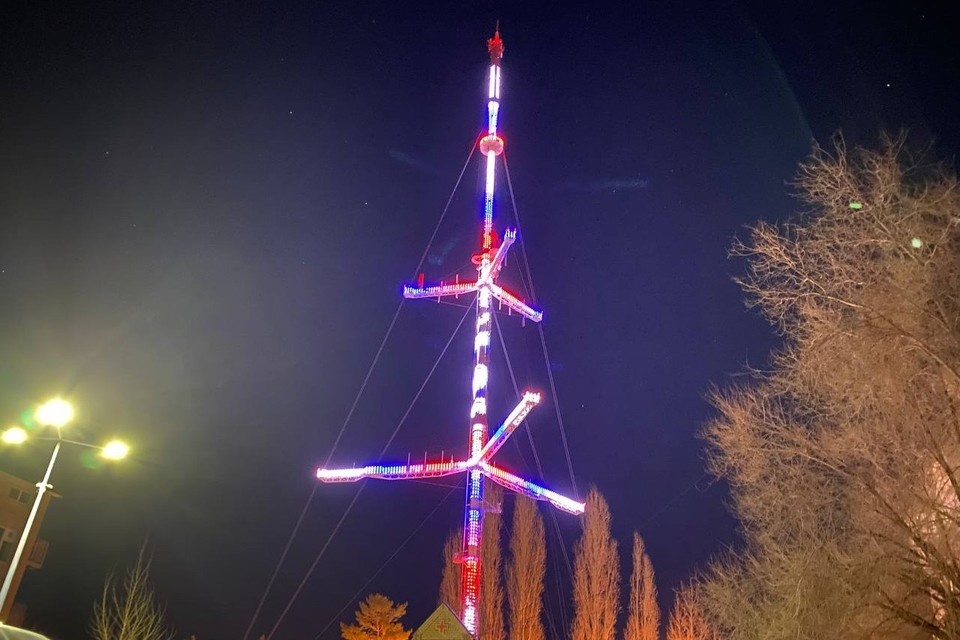    Акция приурочена к годовщине воссоединения Крыма и Севастополя с Россией. Анастасия ИНЧИНА