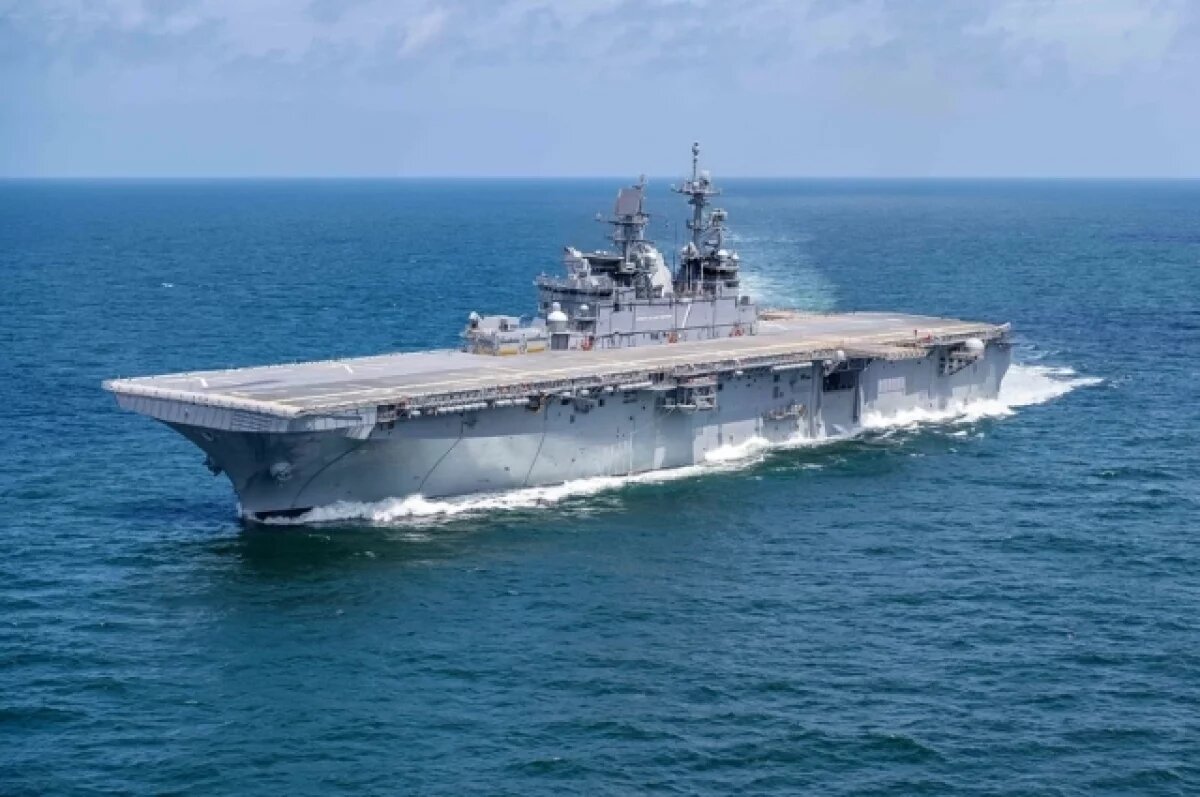    Пентагон не подтвердил переброску корабля USS Tripoli на Ближний Восток