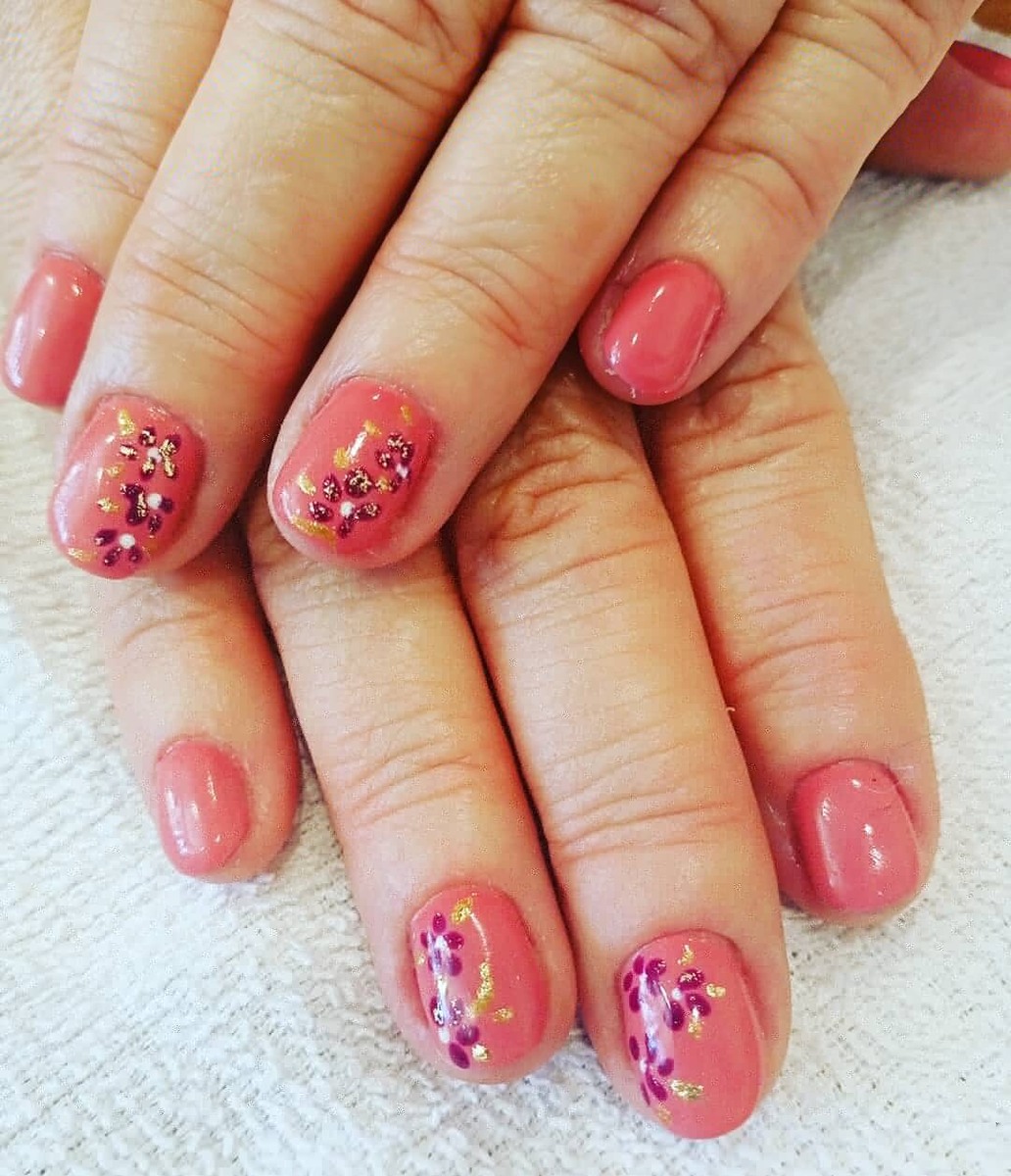 Фото автора, мой весенний маникюр