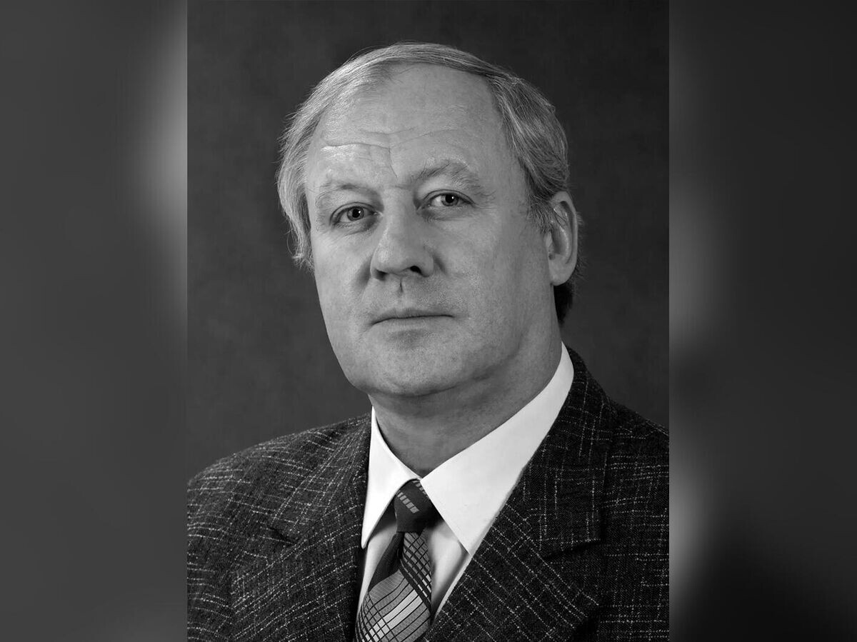    Заслуженный артист РФ Дмитрий Твердохлебов | © Фото : Московский театр оперетты