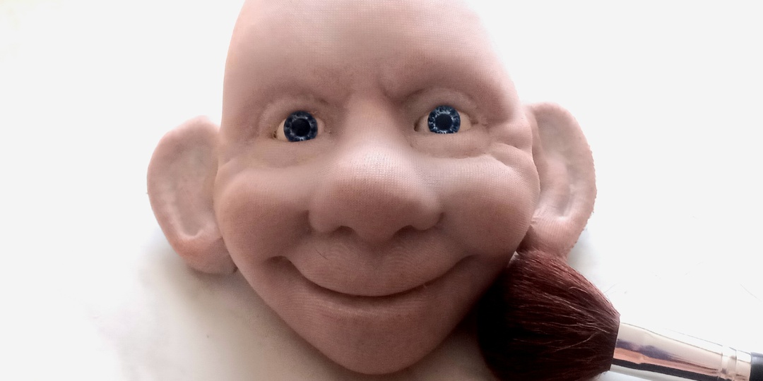 Снова домовой. Рыжий,  весёлый. Начало работы.