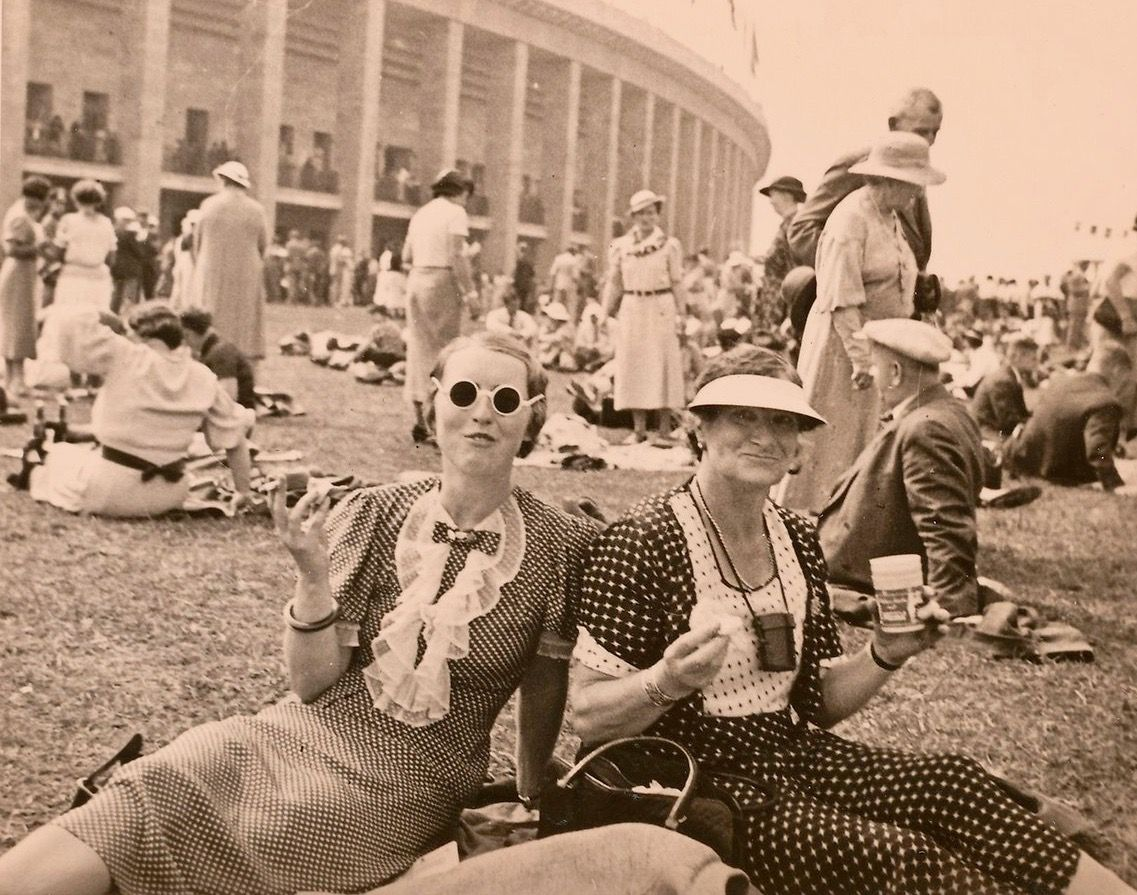 Германия в начале 1920-х. Тогда еще никто не знал, чем  обернется популярность национал-социалистов