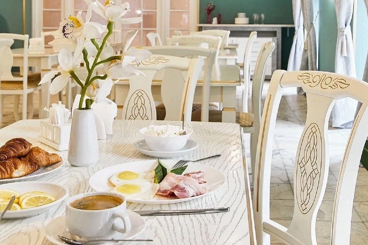 Зал "Лотос Бистро", ресторан ЛОТОС, м. ВДНХ, ул. Ярославская, д. 15, к. 2, г. Москва.